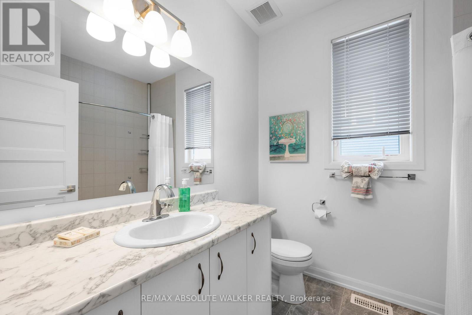 1013 DIAMOND STREET — photo 20