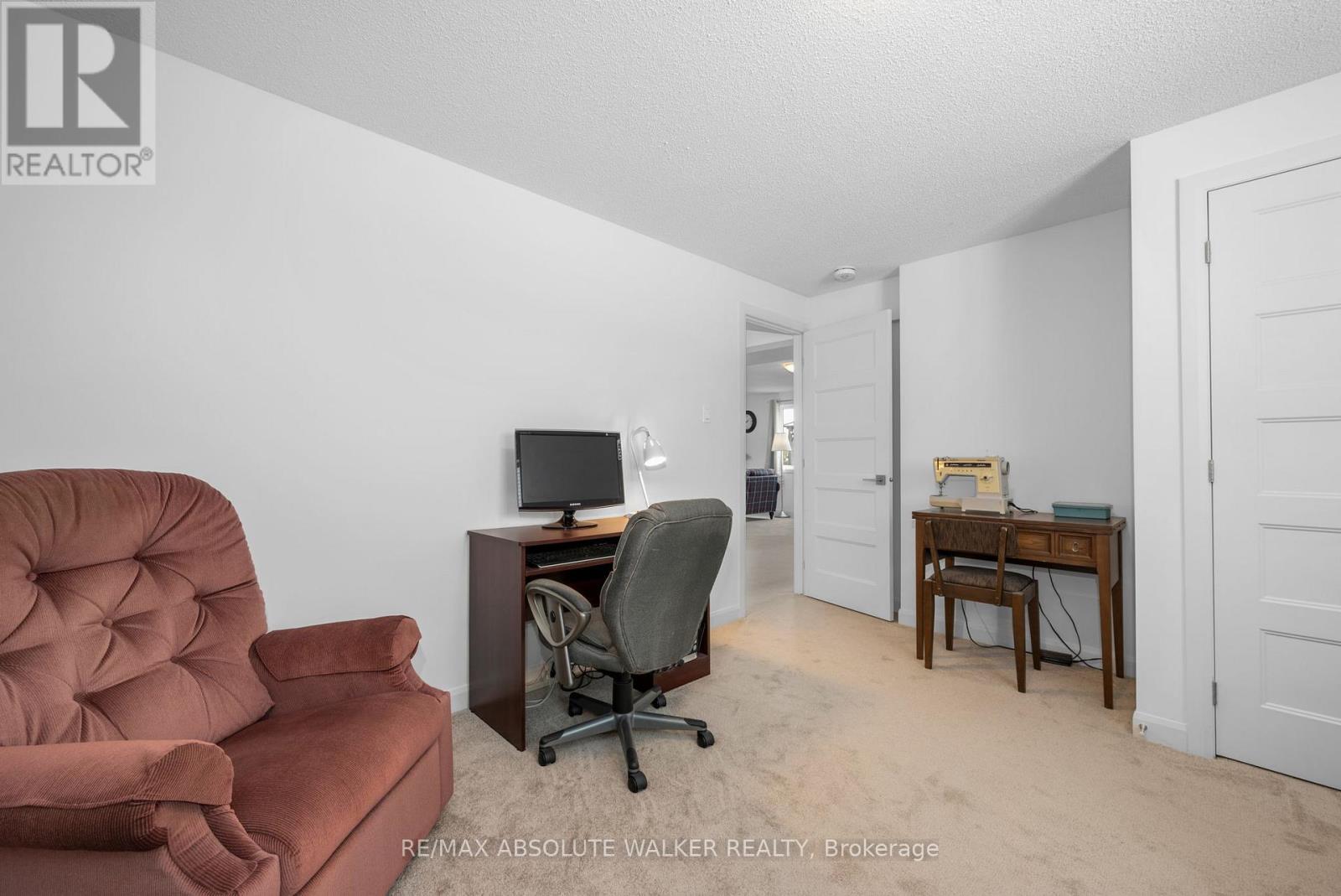 1013 DIAMOND STREET - 28