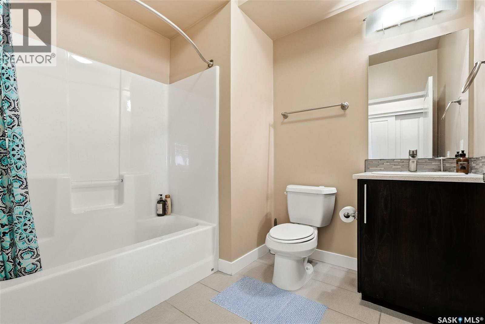 #301 2255 ANGUS STREET - 17