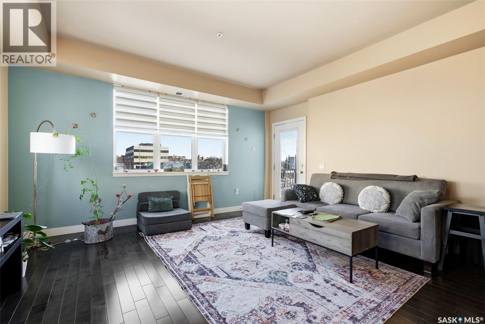 #301 2255 Angus STREET - 5