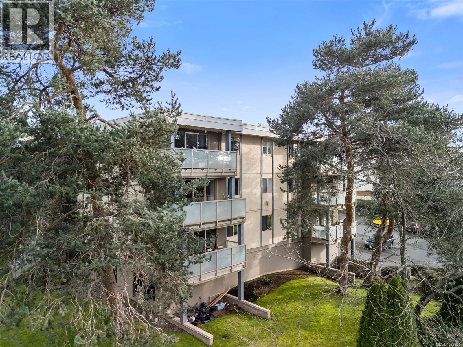 #227 1025 INVERNESS RD - Image 2