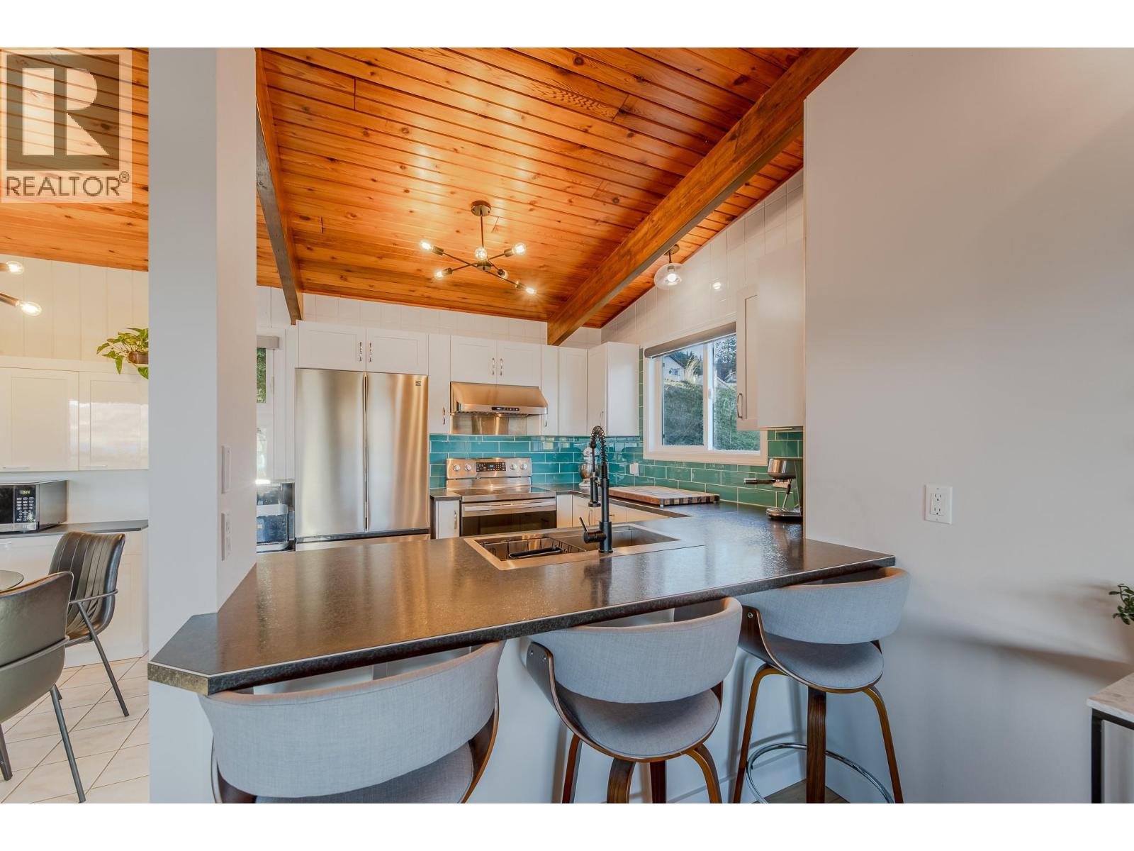 334 Carmel Crescent, Okanagan Falls