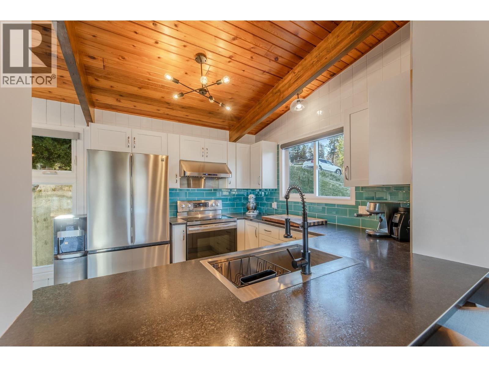 334 Carmel Crescent, Okanagan Falls