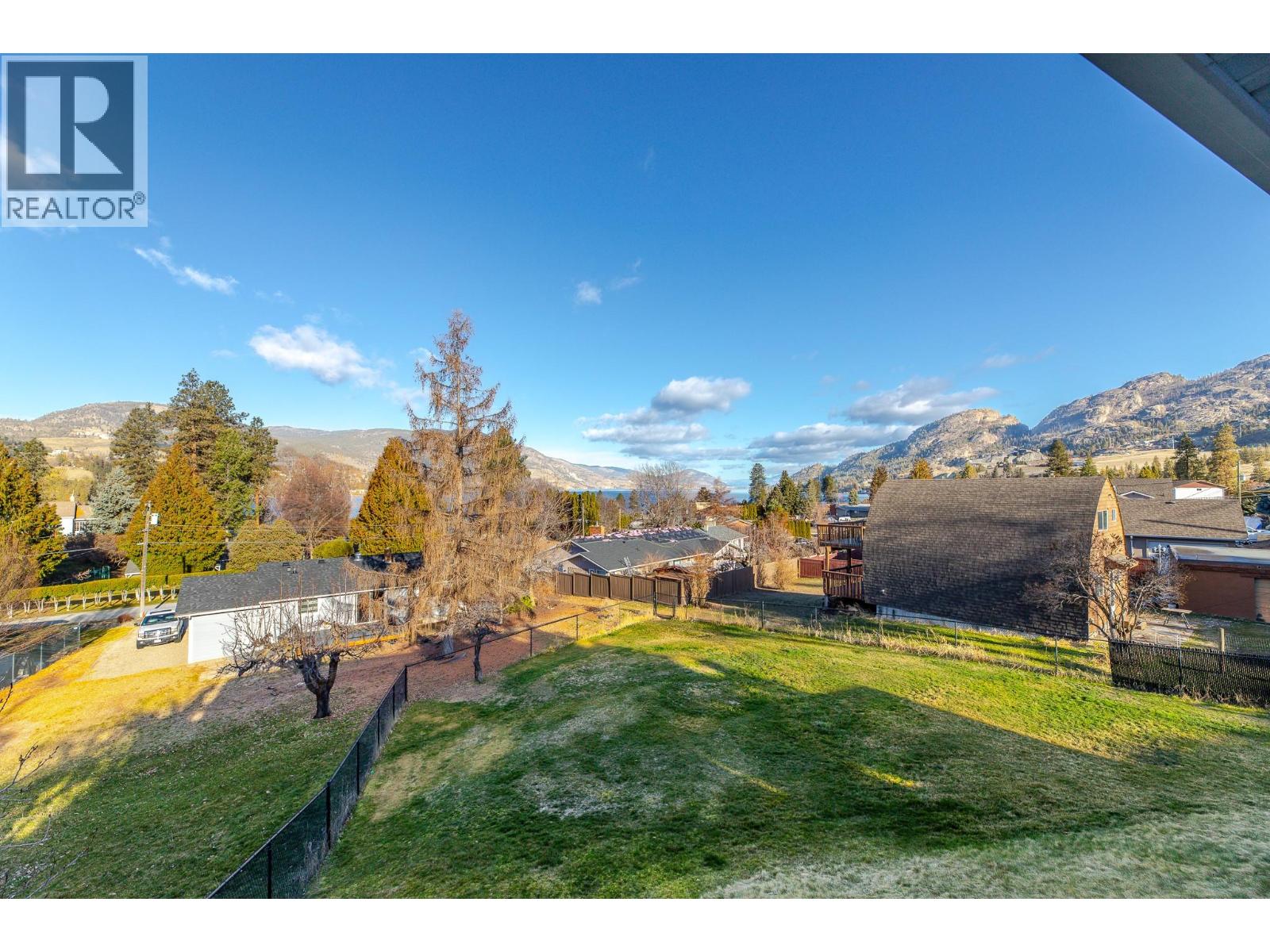 334 Carmel Crescent, Okanagan Falls