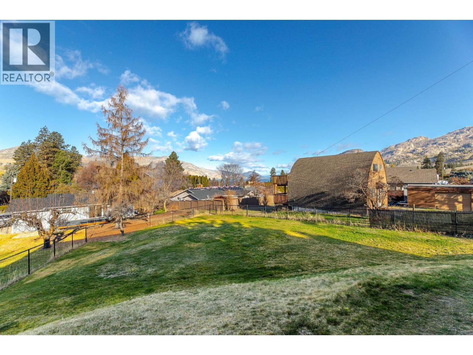 334 Carmel Crescent, Okanagan Falls