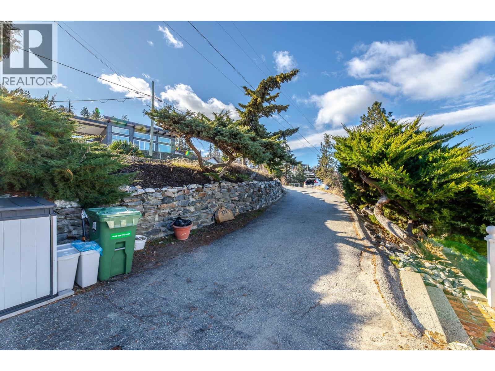 334 Carmel Crescent, Okanagan Falls