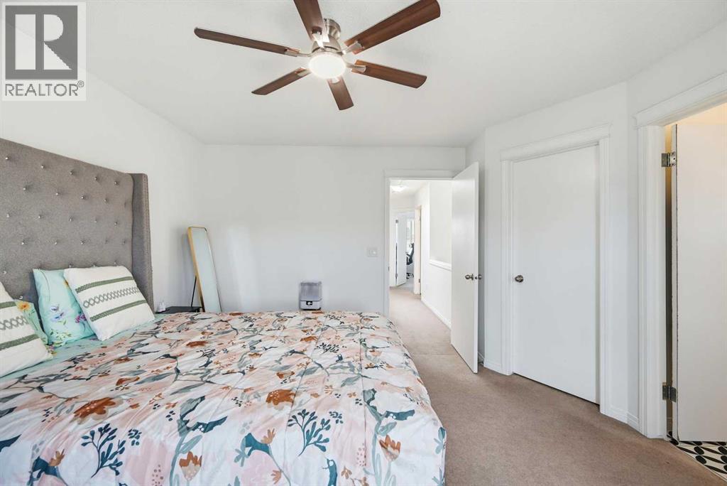 Single Family House for Sale in  New Brighton Green SE New Brighton Calgary 