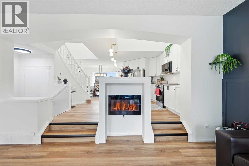 Single Family House for Sale in  New Brighton Green SE New Brighton Calgary 