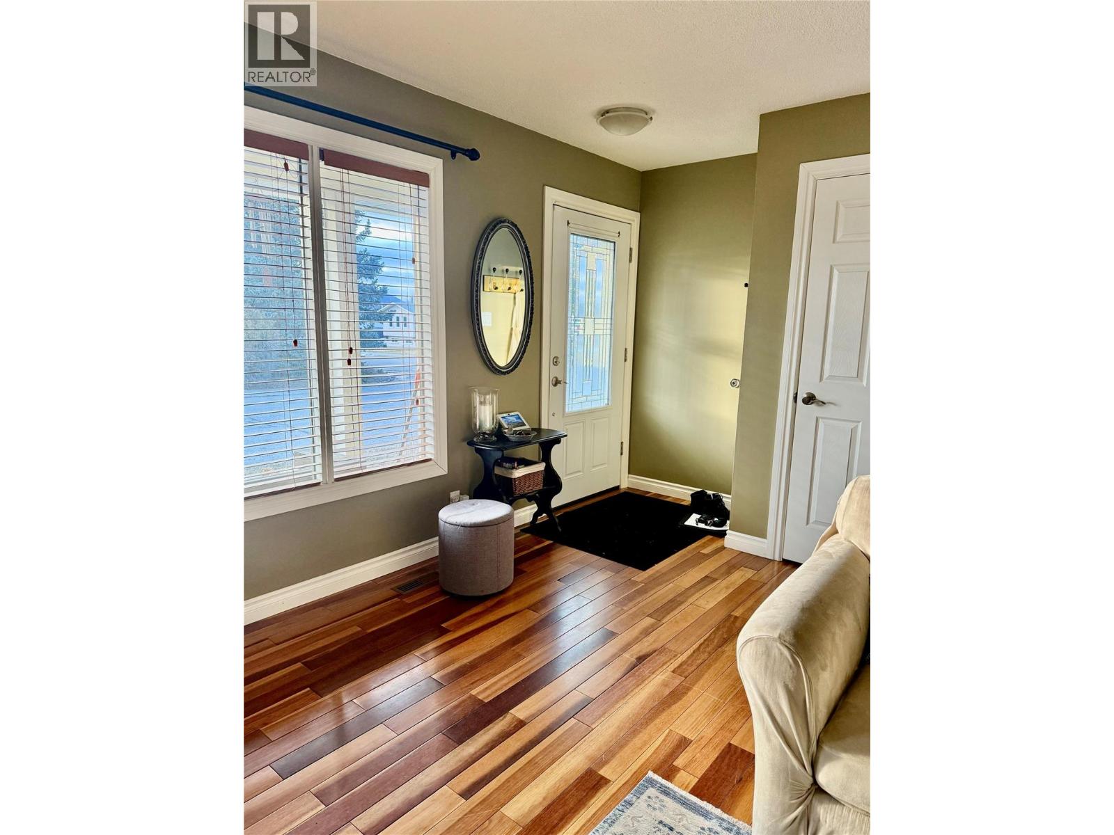 2413 4th Street S, Cranbrook