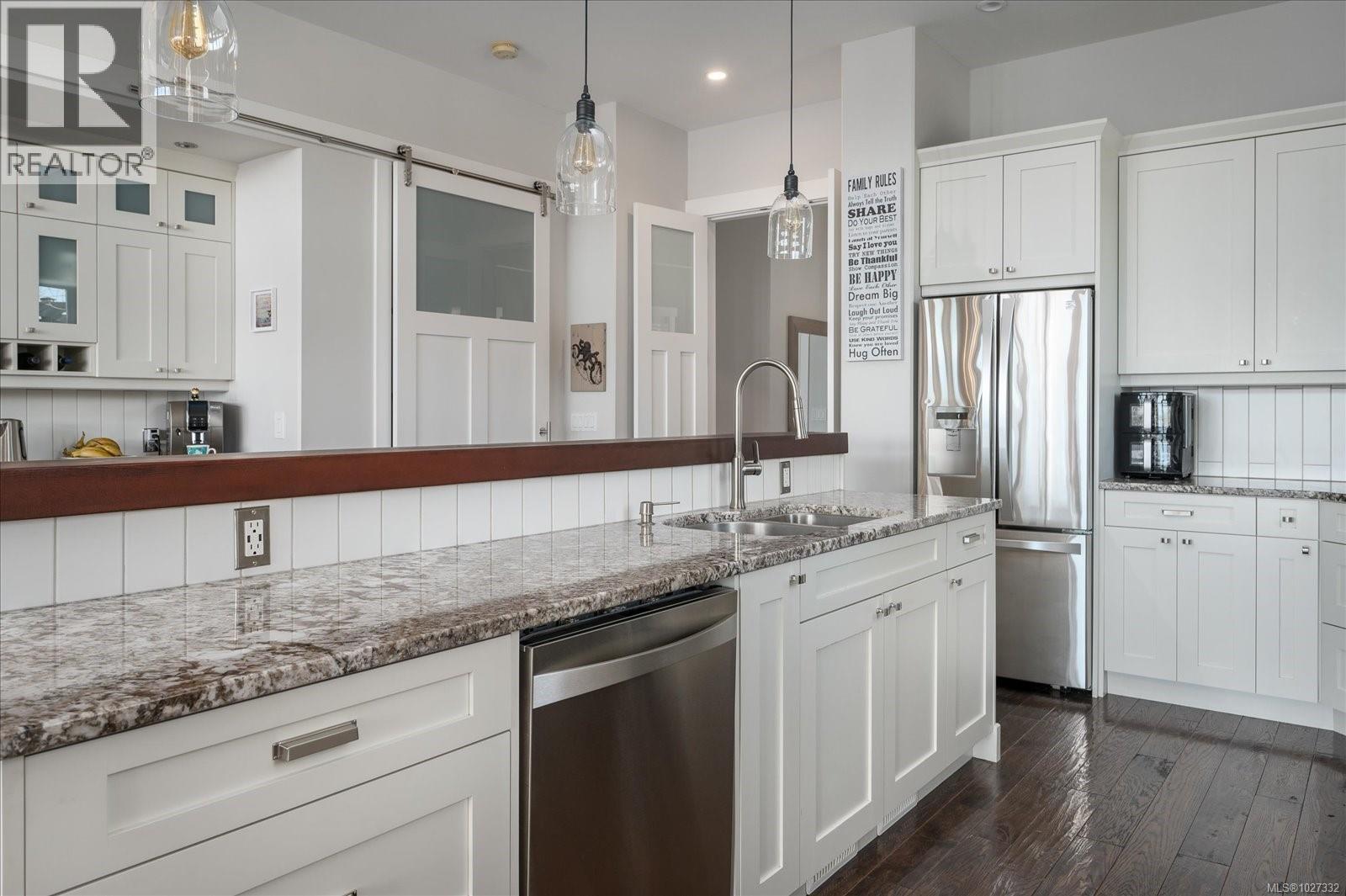 8572 RUMMING RD - 12