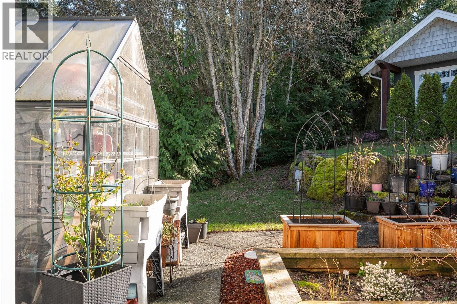 8572 RUMMING RD - 35