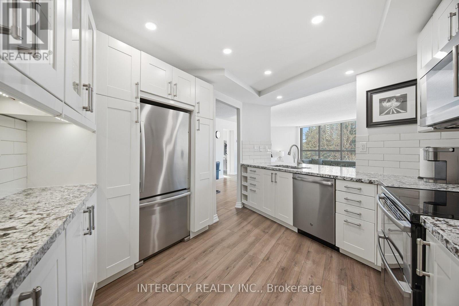 #308 2000 ISLINGTON AVENUE - 14