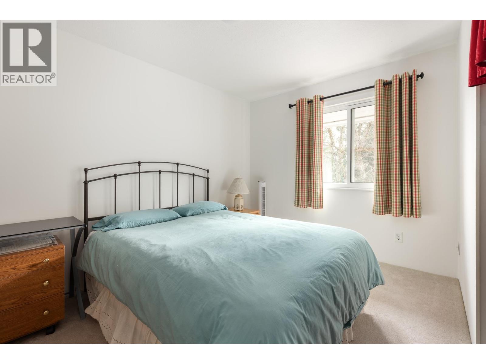 4603 HOSKINS ROAD, North Vancouver