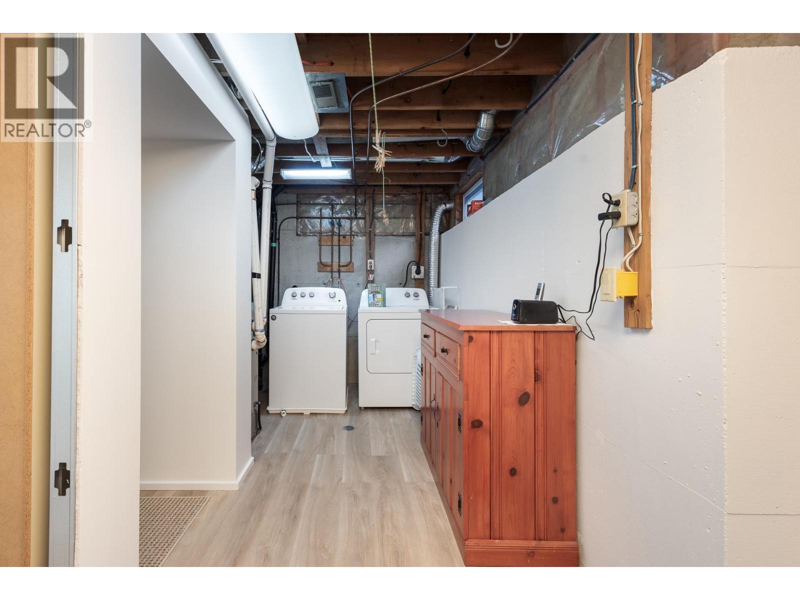 4603 HOSKINS ROAD, North Vancouver