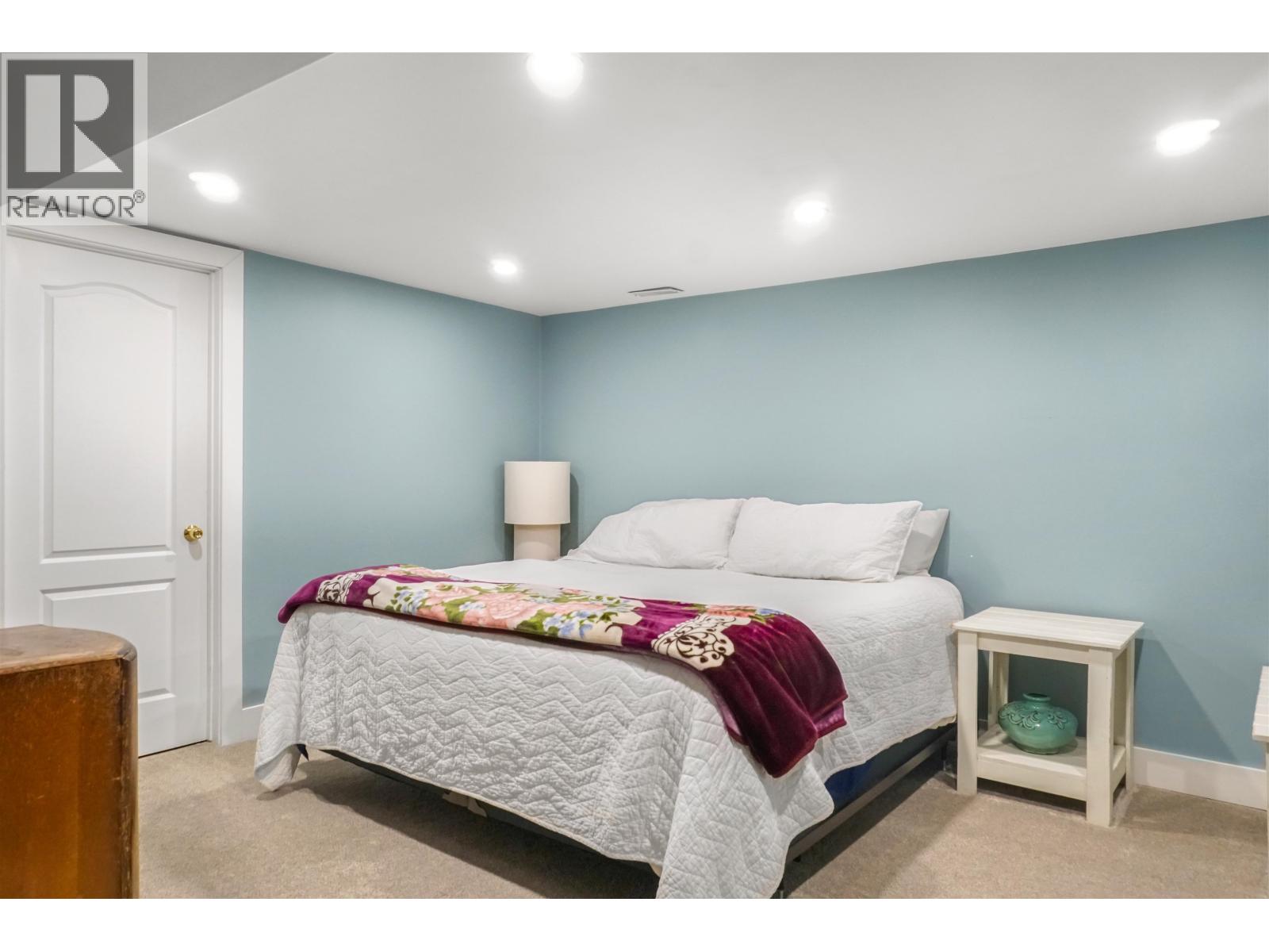 76 SPARKS STREET, Kitimat