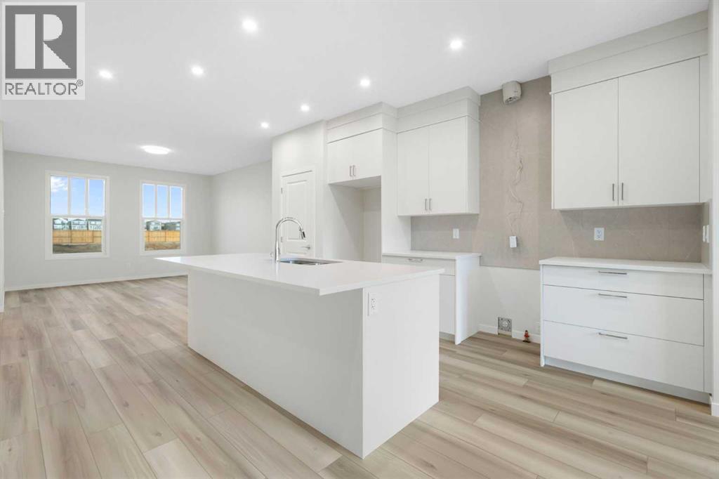 
          680 Buffaloberry Manor Southeast
            <br/>
            <span>Calgary</span>
            , 
            <span>AB</span>
             <span>T3M3Z3</span>
        