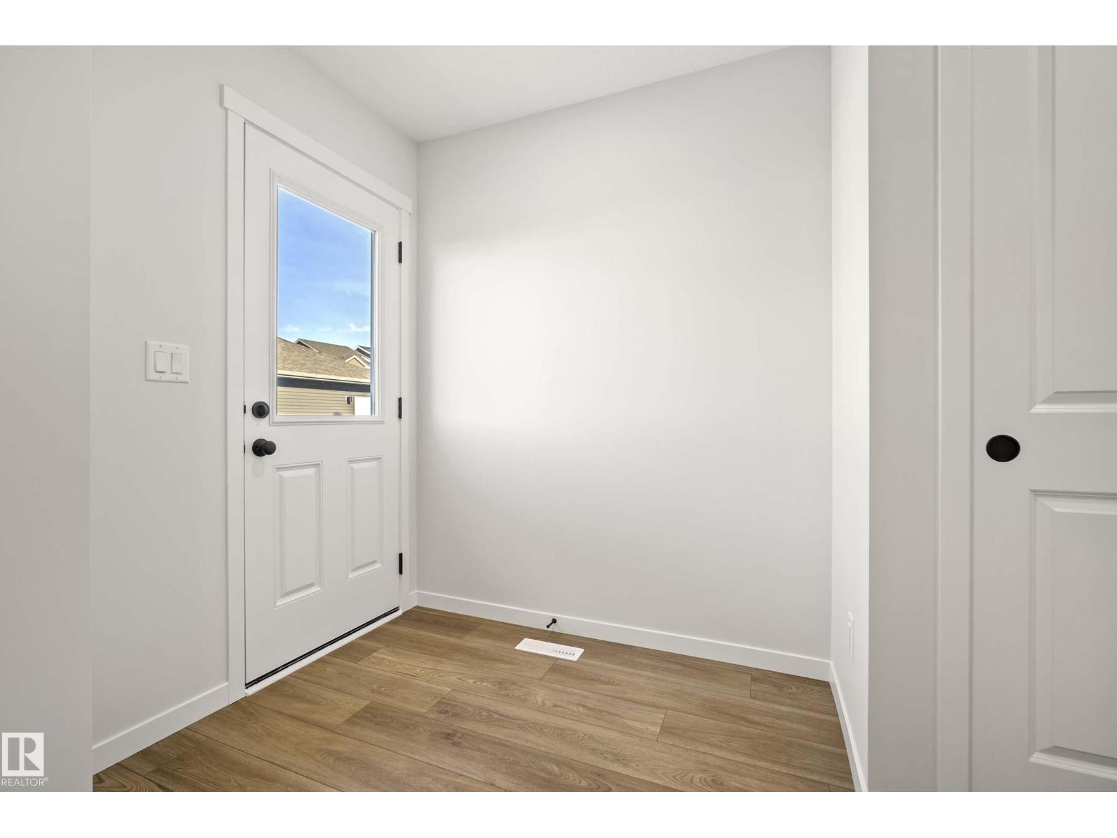 17666 69A ST NW - 16