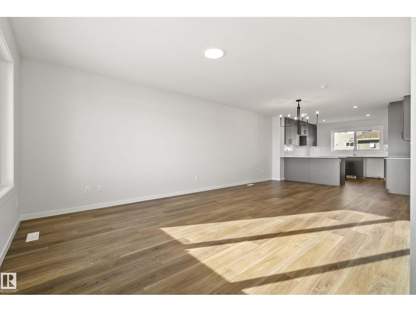 17666 69A ST NW - 4