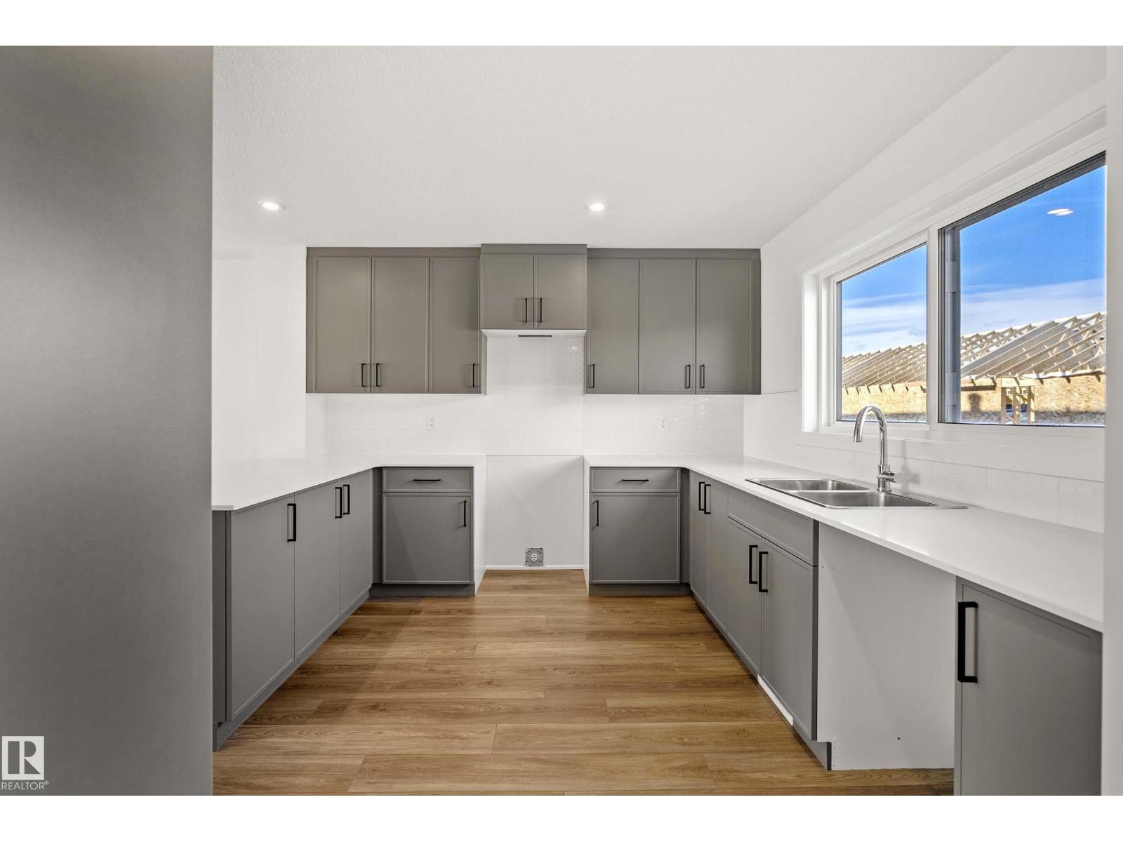 17666 69A ST NW - 6