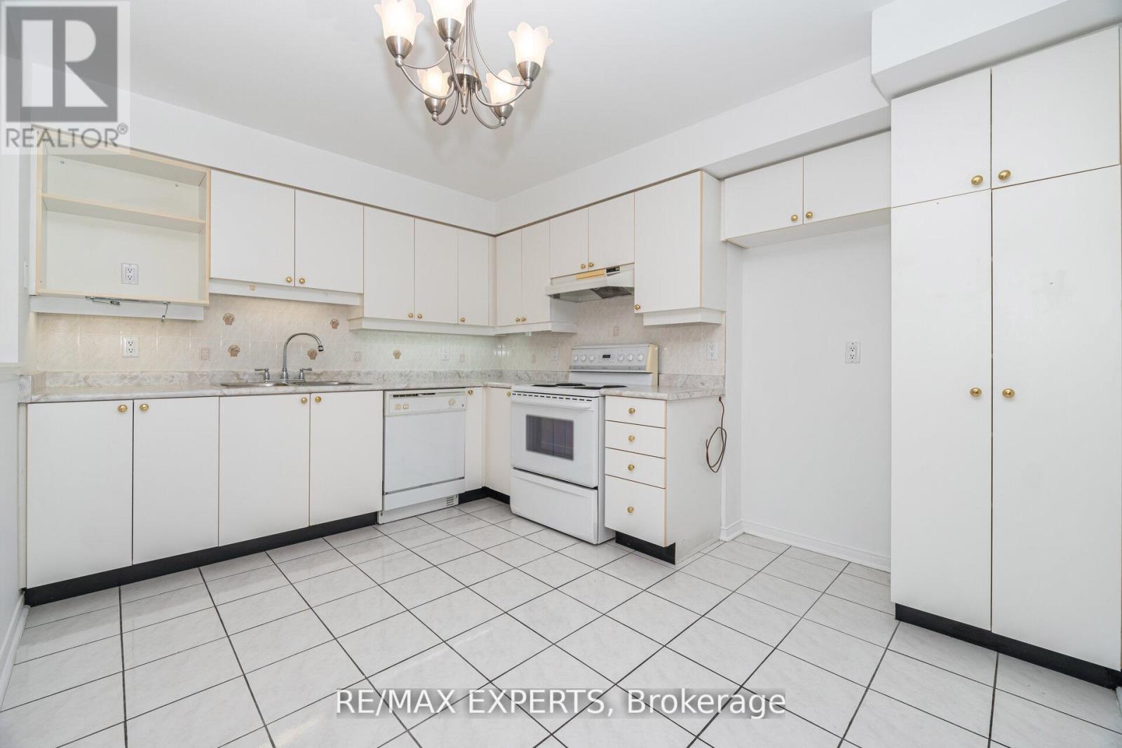 #309 7373 MARTIN GROVE ROAD - 6