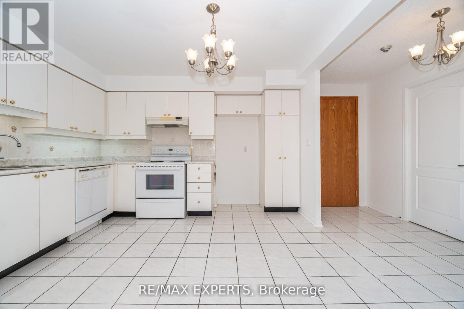#309 7373 MARTIN GROVE ROAD - 7
