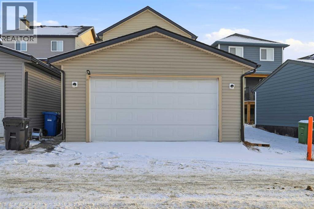 Single Family House Bi-level for Sale in  Saddlemont Road NE Saddle Ridge Calgary 