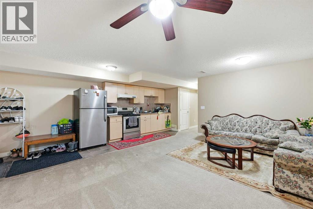 Single Family House Bi-level for Sale in  Saddlemont Road NE Saddle Ridge Calgary 