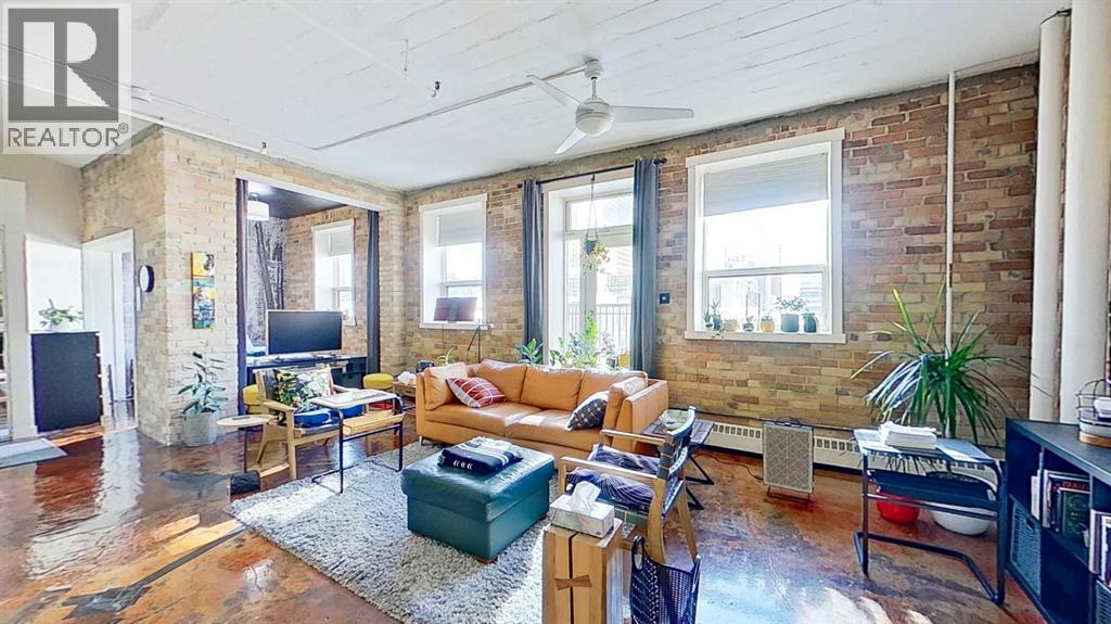 Single Family House Loft for Sale in    Avenue SW Beltline Calgary 