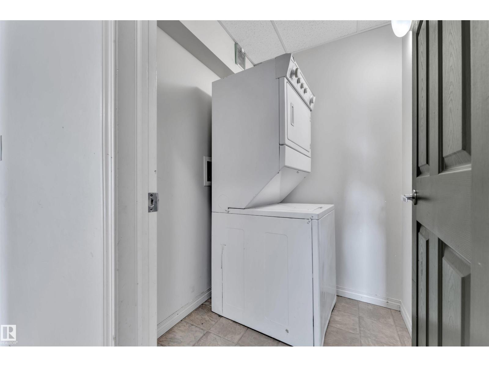 Single Family House for Sale in #   Avenue NW Edmonton 