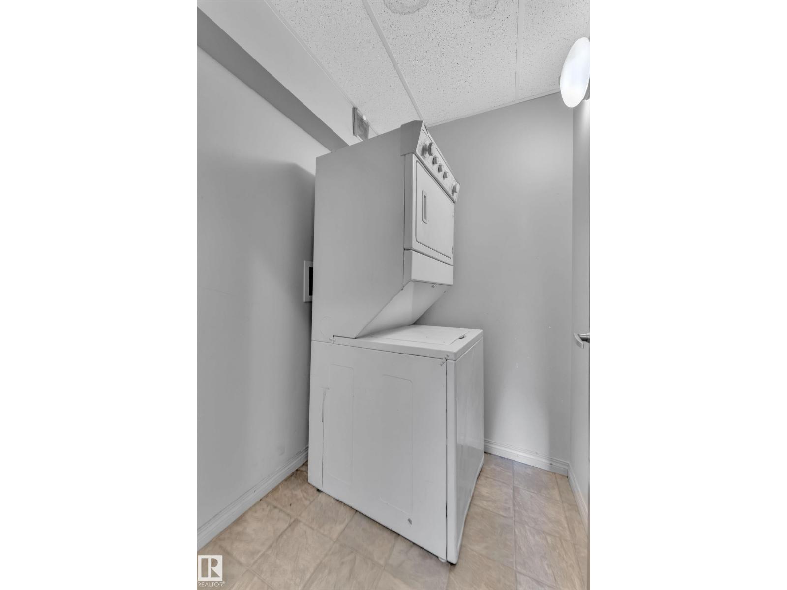 Single Family House for Sale in #   Avenue NW Edmonton 