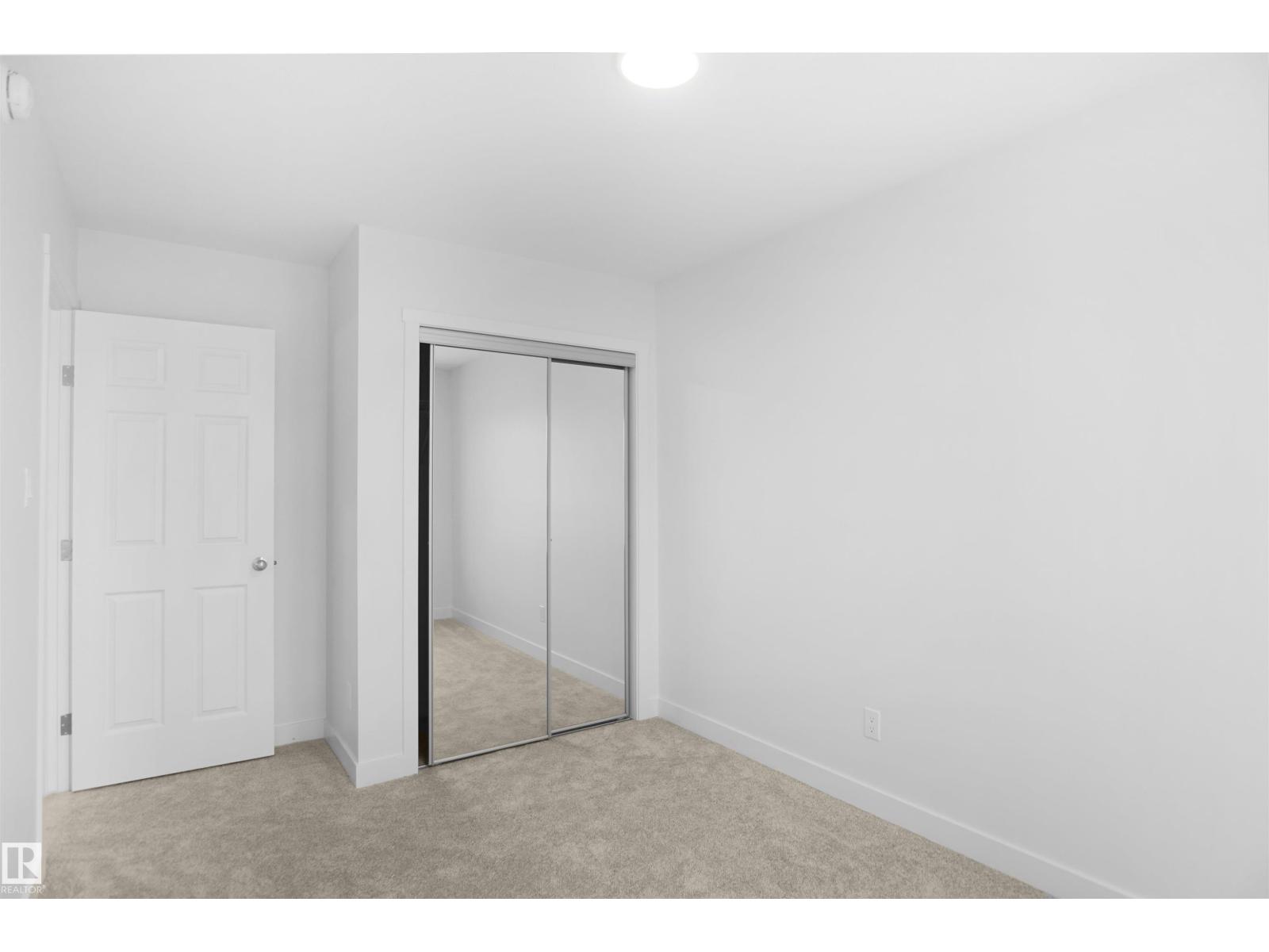 1323 11 AV NW - 32