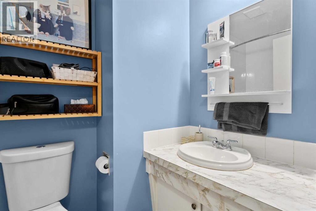 Single Family House for Sale in   Pennsylvania Road SE Penbrooke Meadows Calgary 