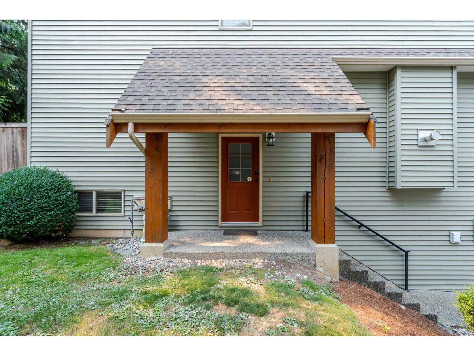 24 46840 RUSSELL ROAD, Promontory, Chilliwack