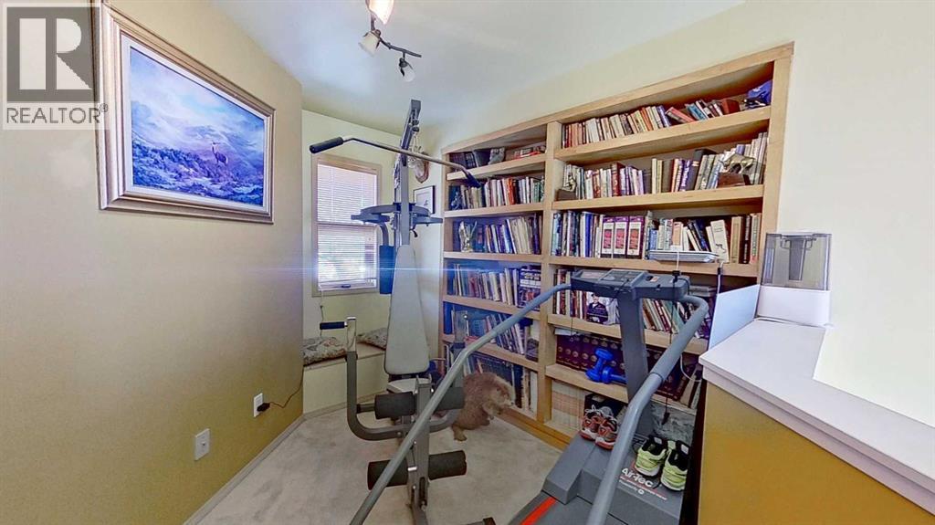 Single Family House for Sale in  Westmount Road NW West Hillhurst Calgary 