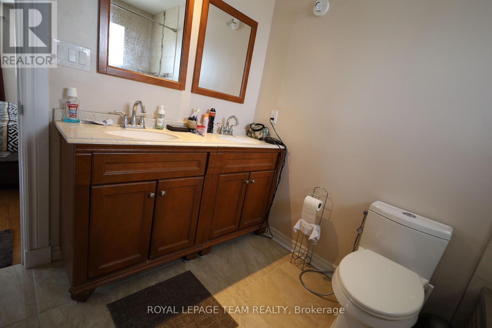 2194 NIAGARA DRIVE - 18