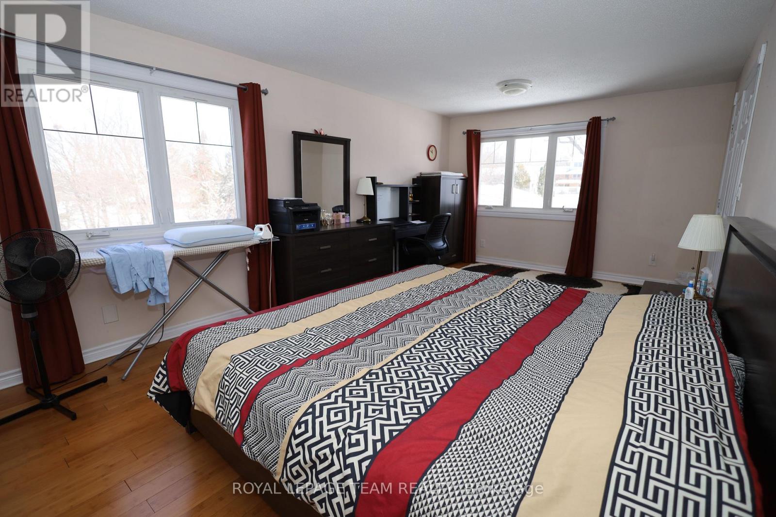 2194 NIAGARA DRIVE - 20