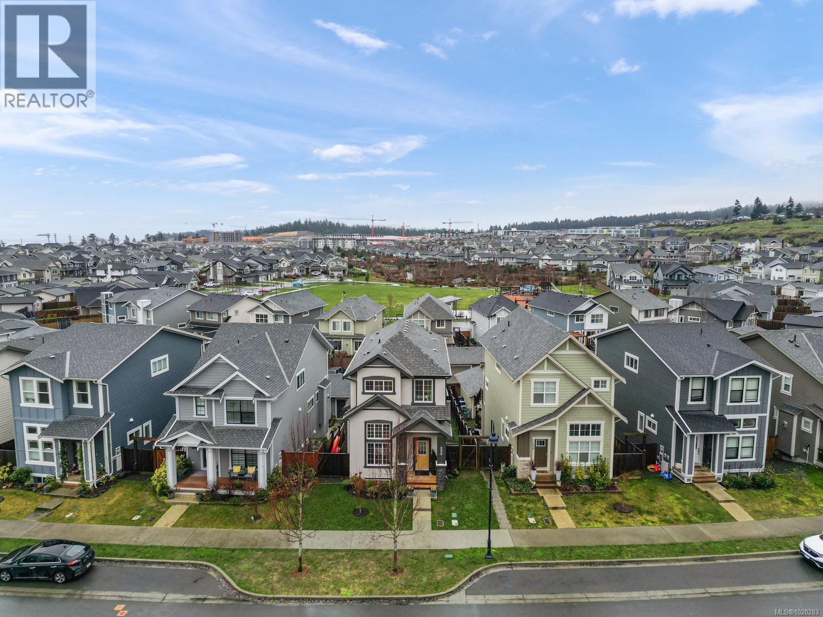 200 CASPIAN DR - Image 3