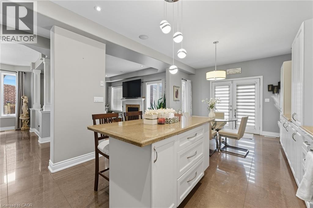 23 KELLOGG AVENUE - 12