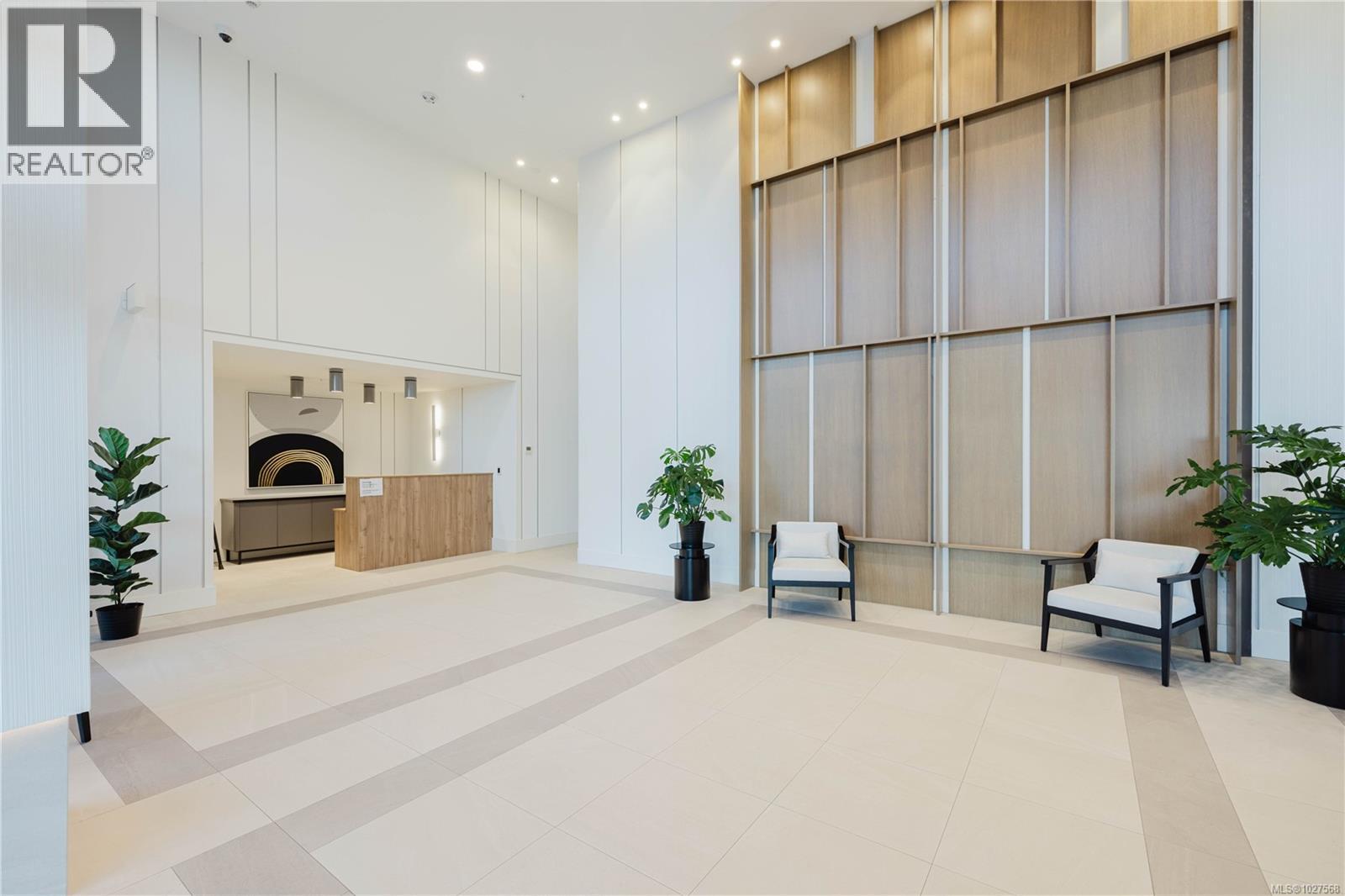 705 2000 Hannington Road, Langford