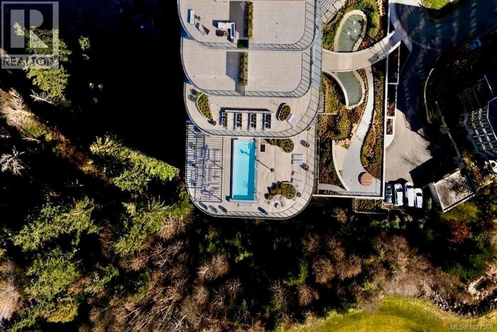 705 2000 Hannington Road, Langford