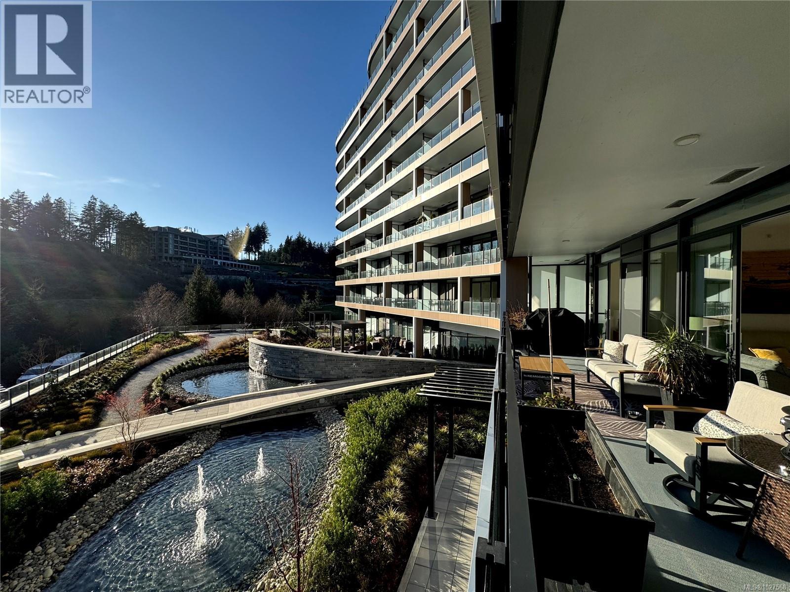 705 2000 Hannington Road, Langford