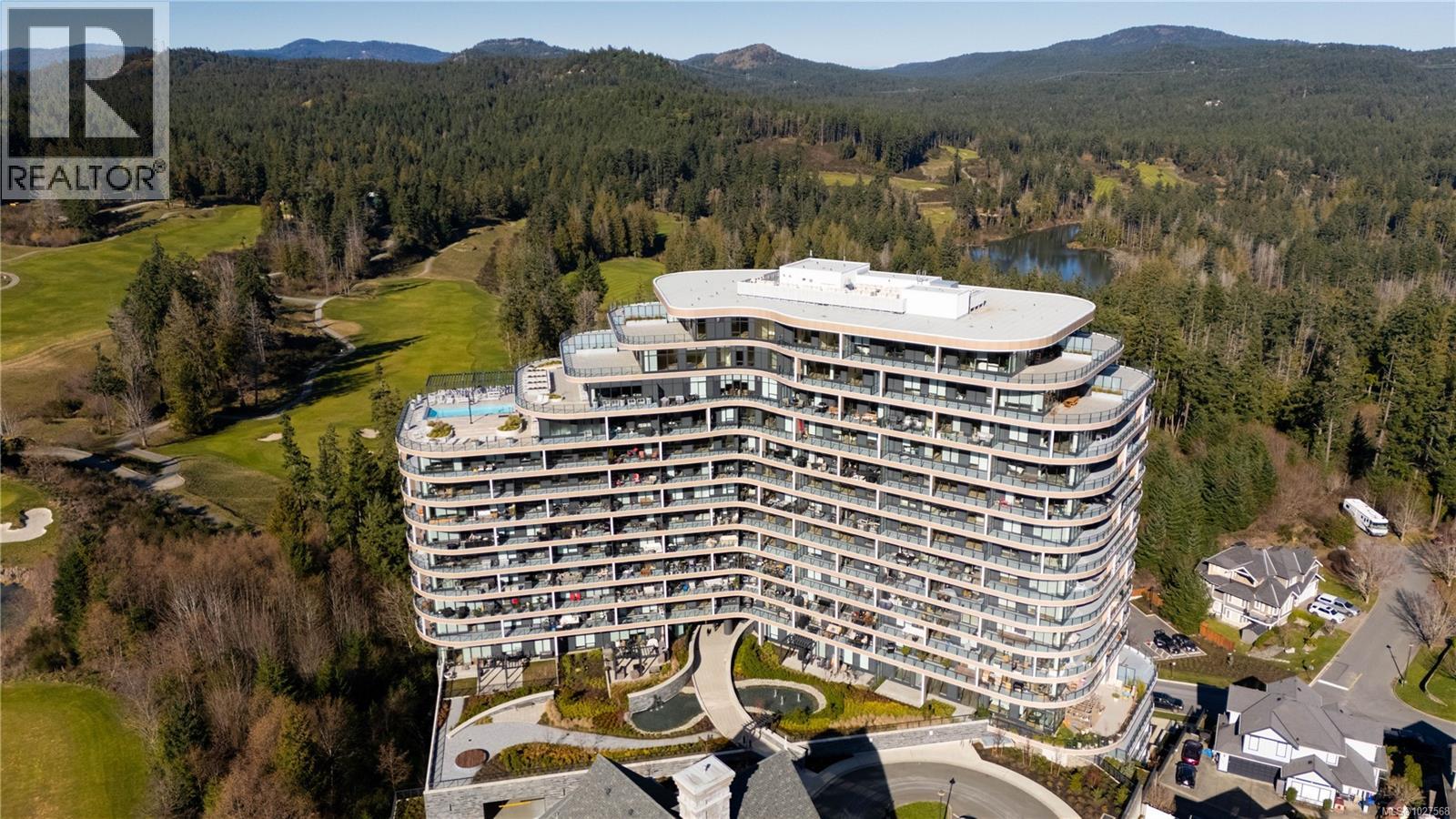 705 2000 Hannington Road, Langford