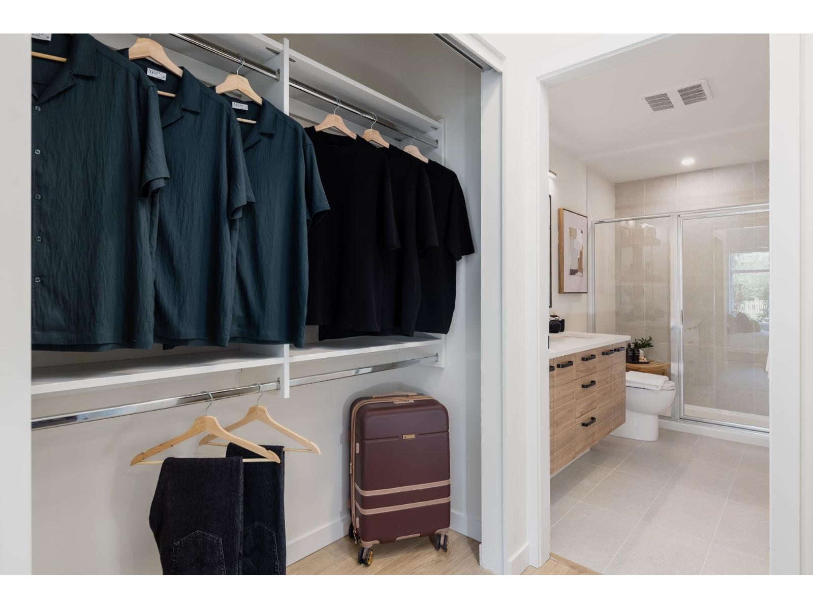 102 33920 BEST AVENUE, Mission