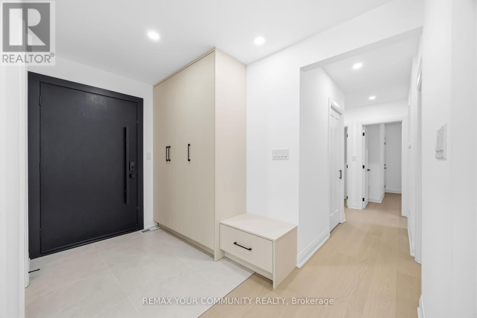 55 COCKSFIELD AVENUE - 2