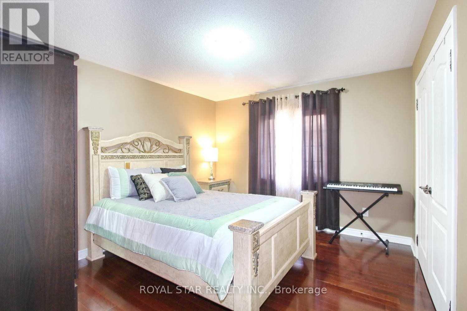 38 RIVERGLEN STREET - 27