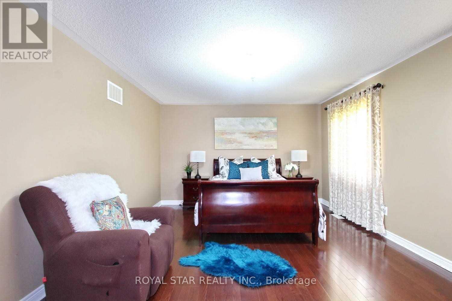 38 RIVERGLEN STREET - 7