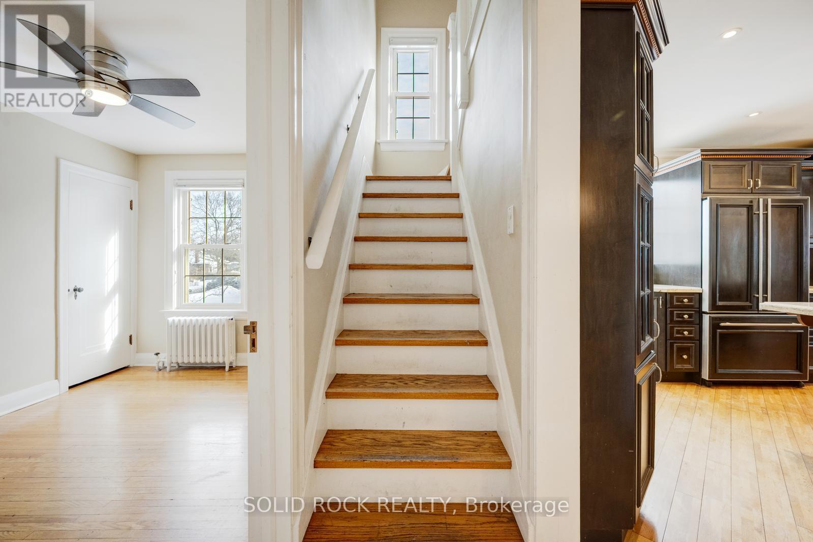 117 MILL STREET S - 17