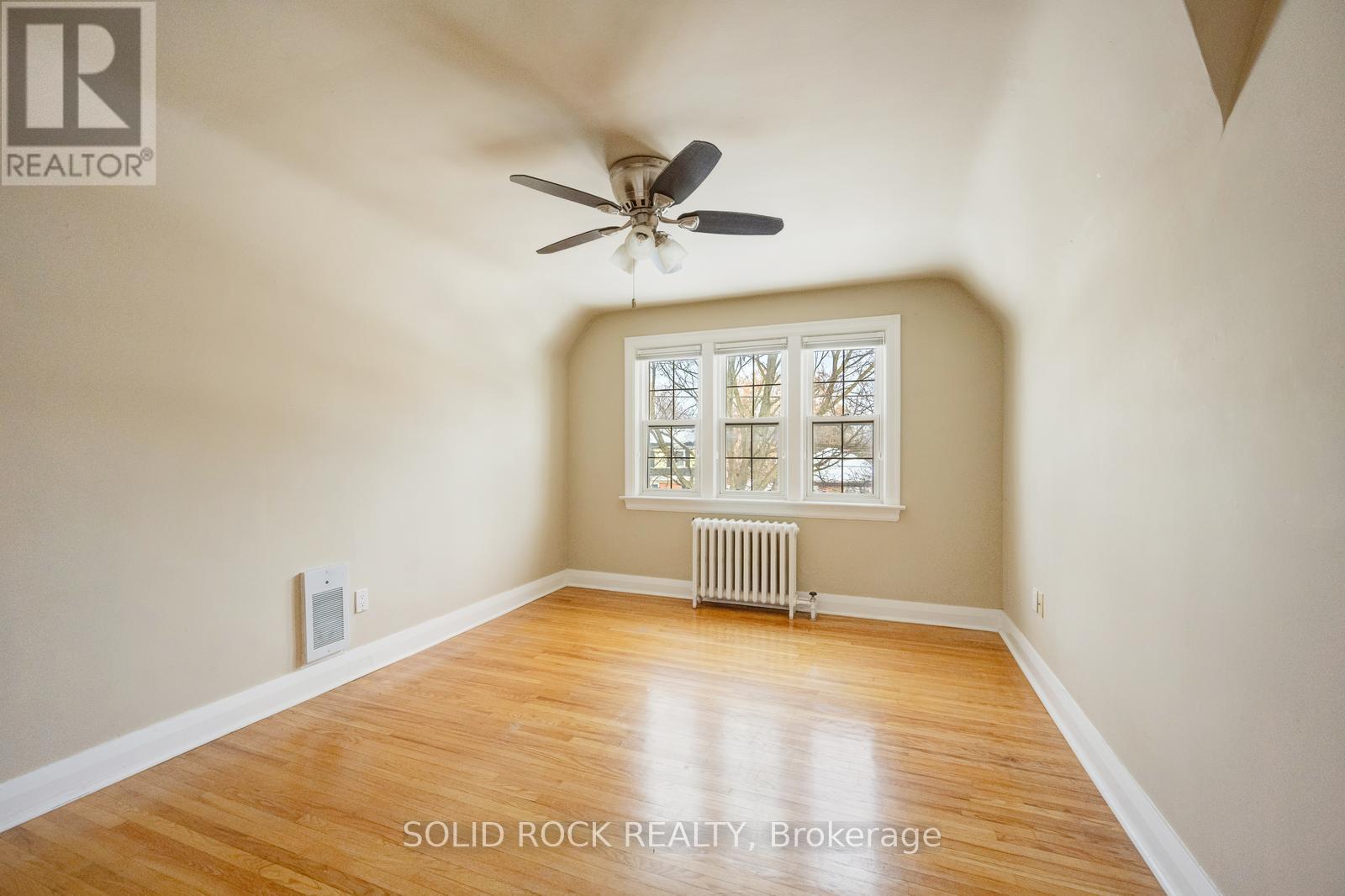 117 MILL STREET S - 25