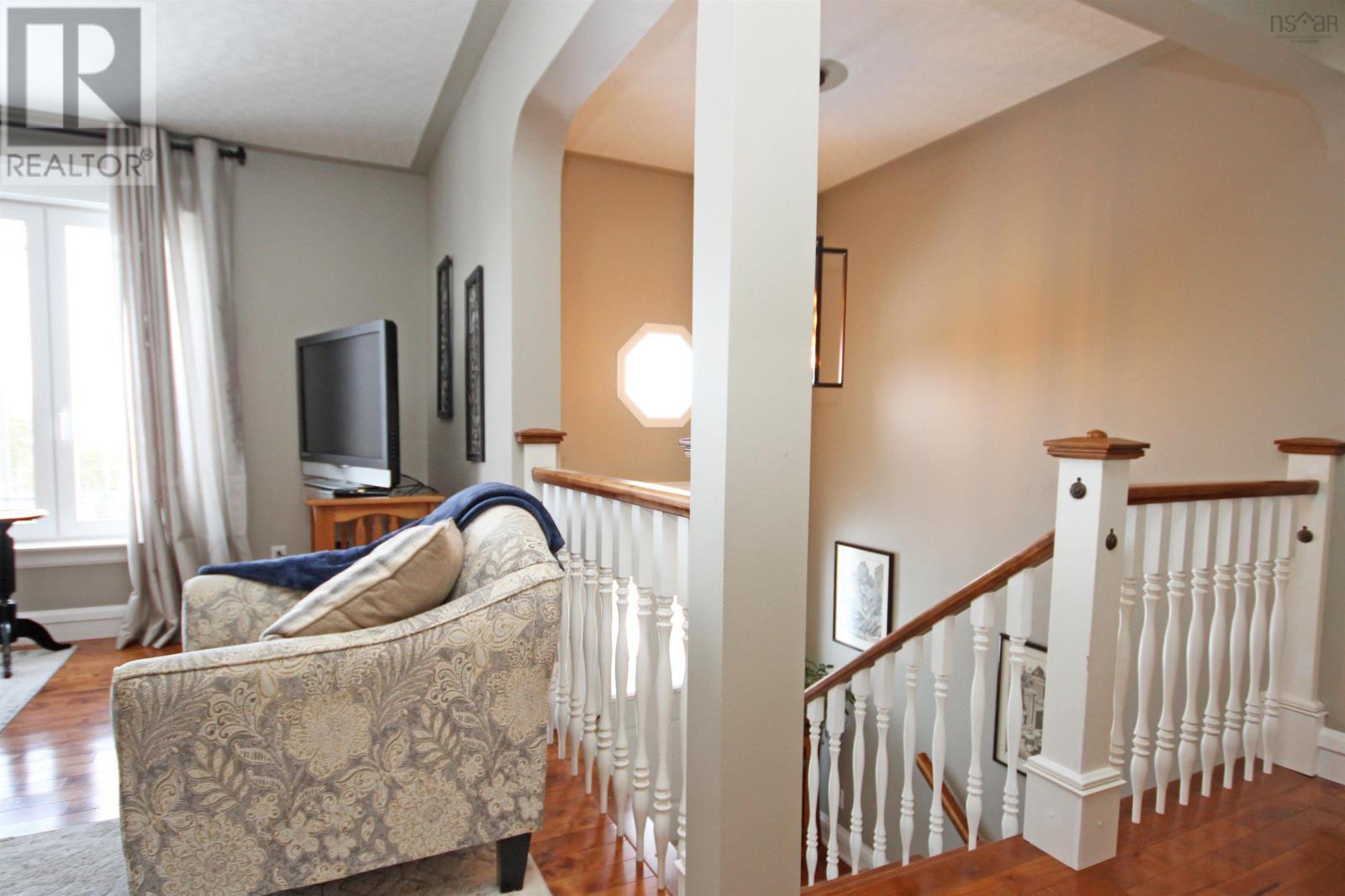 Property 18 of 42 of 13864 Highway 4