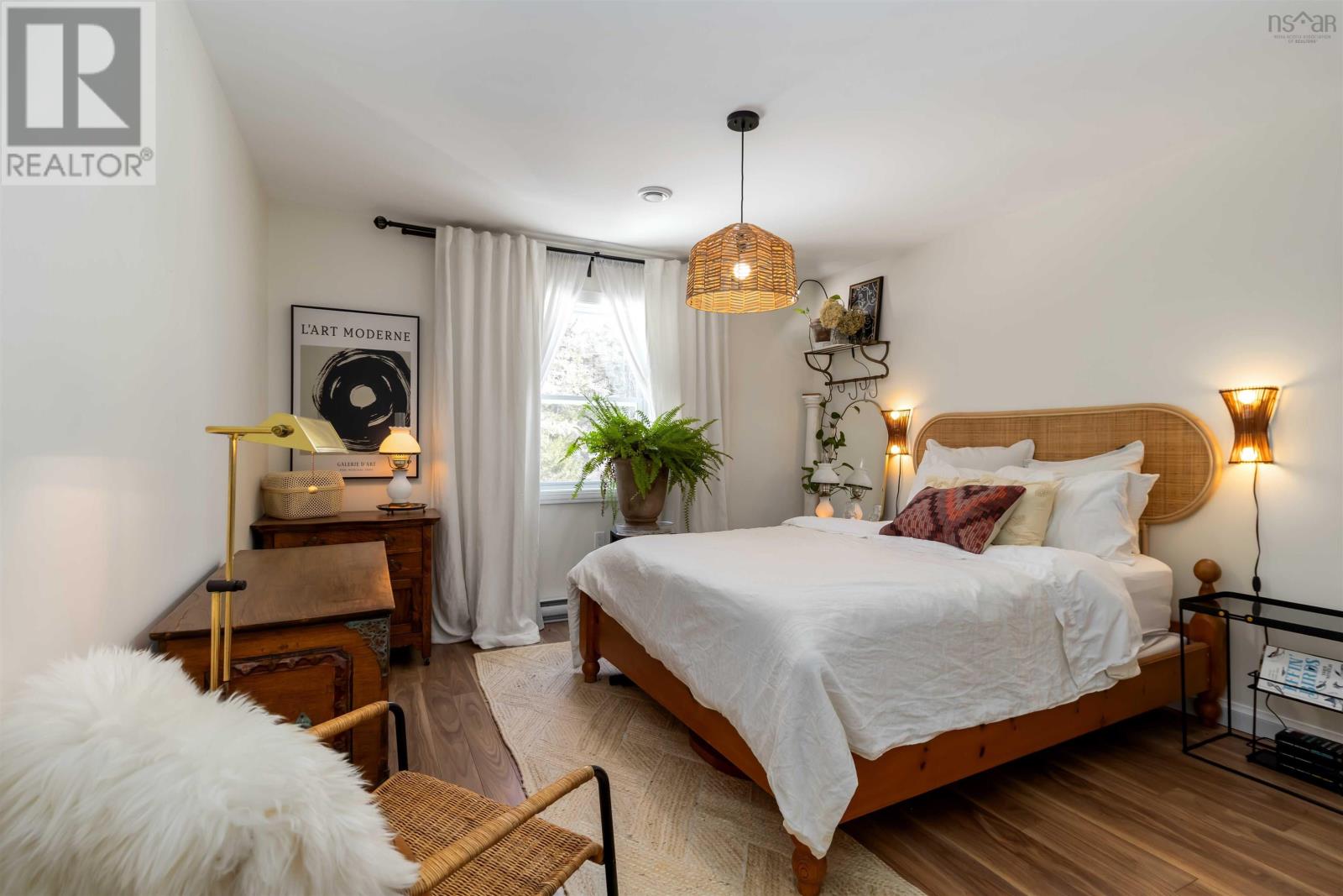 Property 26 of 51 of 4 440 Upper Blandford Road